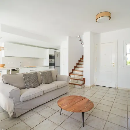 Holiday home Cabosos *