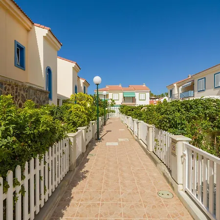 Cabosos Tatil Evi Pasito Blanco